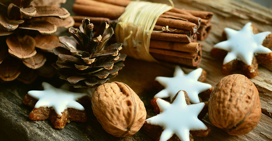 Adding vanilla and cinnamon scents to your home are a great way to welcome guests!